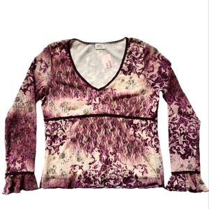 Donna Lace V Neck Long Bell Sleeves Top